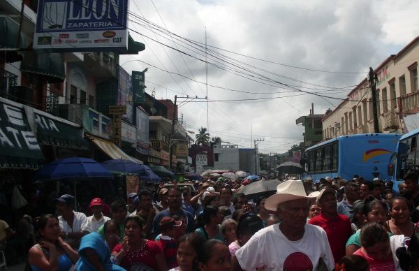 Antorchistas  de Tamazunchale exigen solución a sus demandas