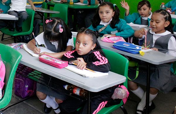 Escuelas antorchistas inician nuevo ciclo escolar