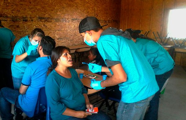 Más de mil personas atendidas en jornada médica de la colonia Unión Antorchista