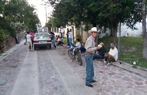 Administración antorchista festeja a los abuelitos