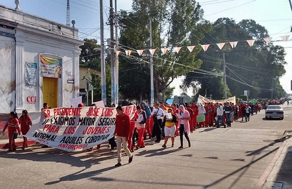 Más de 700 personas se manifestaron contra la inseguridad en Maravatío