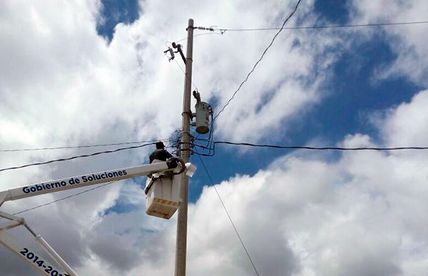 Colonia de Huamantla cuenta con alumbrado público