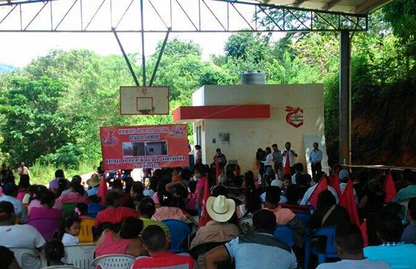 Beneficia Antorcha con mejoramiento de viviendas a familias de cuatro comunidades