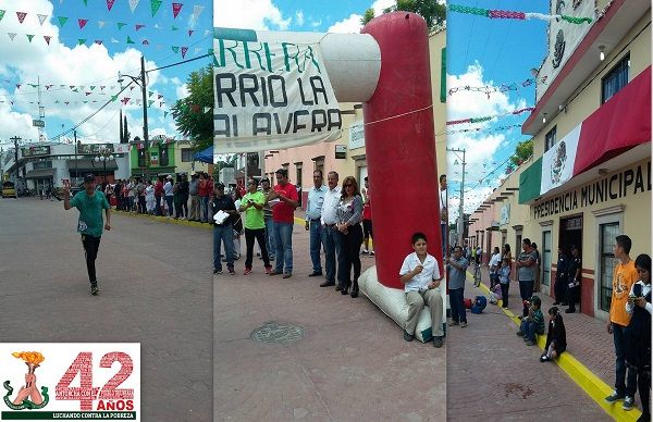 Con desfile y carrera atlética transcurrió el 16 de septiembre en Villa Hidalgo.