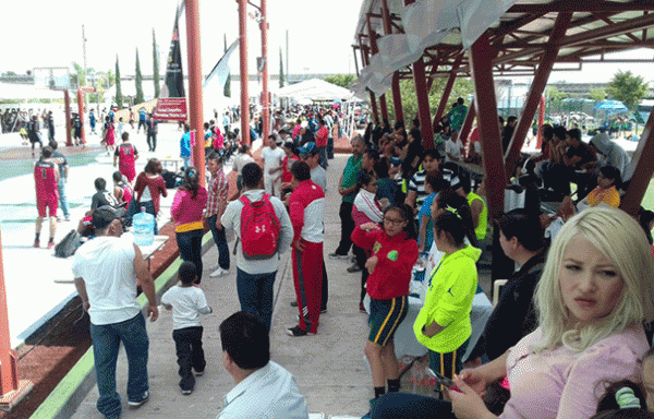 La competencia por trofeos de basquetbol comenzó en Morelia