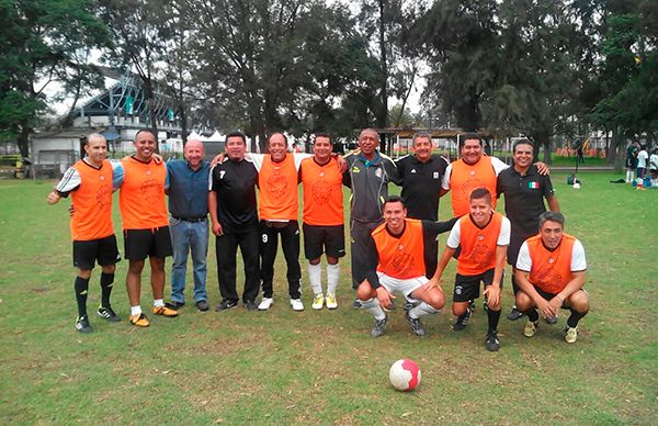 Comisión Deportiva de la Cd.de México festeja a los árbitros en su día