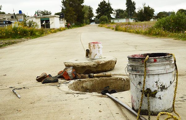 Drenaje sin desagüe produce pérdida de cosechas en San Bartolo Morelos