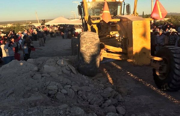 Arranca obra de pavimentación que beneficiará a más de 12 mil habitantes en Villa de Ramos