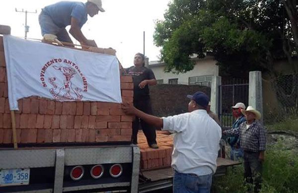  Continúa entrega de material para vivienda en Dolores Hidalgo