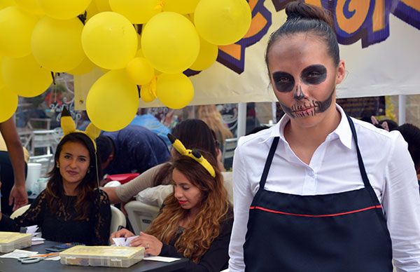   Promueven desarrollo integral de universitarios 