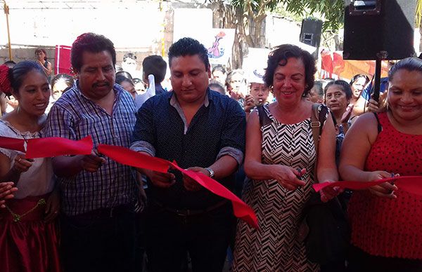 Inauguración de comedor comunitario en Ocozocoautla 