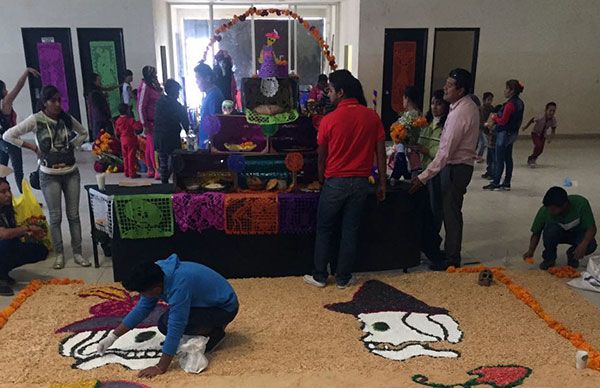 Celebración de Todos Santos en zona volcanes