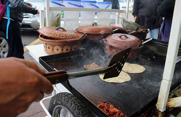 Una buena alimentación evita la diabetes y la obesidad