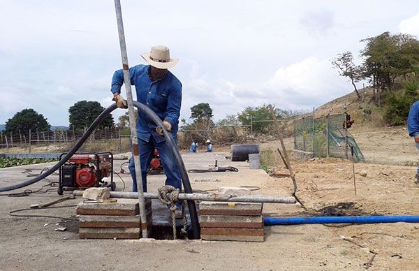  Logran rehabilitación de agua potable y drenaje sanitario en Tomatlán