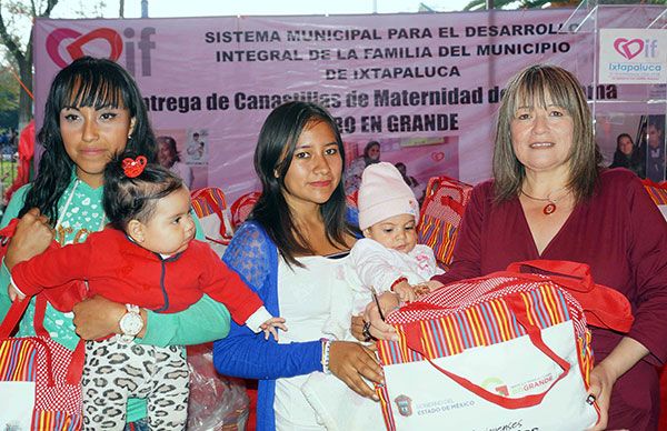 Ayudan a madres adolescentes con productos para bebé 