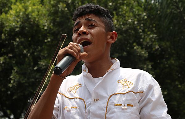 Con Antorcha aprendí a cantar: Joven Talento