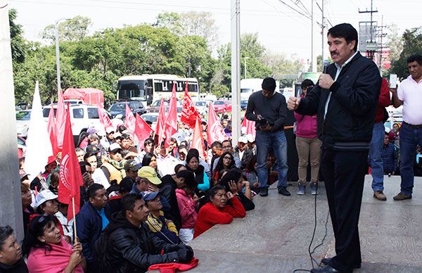 Manifestación en la SHCP por liberación de recursos 