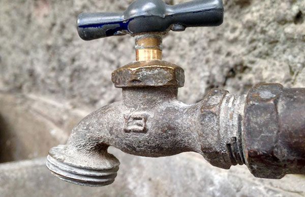 La Paz sin suministro de agua potable