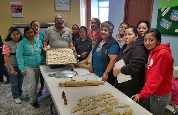  Talleres del DIF y EDAYO fomentan el autoempleo