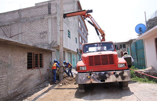  Mejora alumbrado público en Chimalhuacán