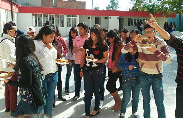 Culmina semestre en Instituto Calpulli 