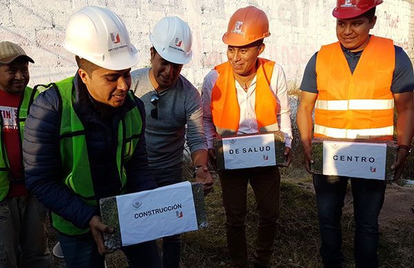 Da inició la construcción del centro de salud en Azotlán