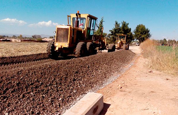 Avanza la pavimentación del camino San Antonio-El Gigante