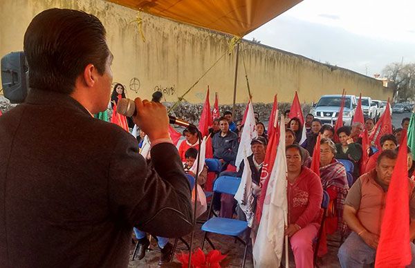 Otorgan herramientas para el campo en Zinacantepec