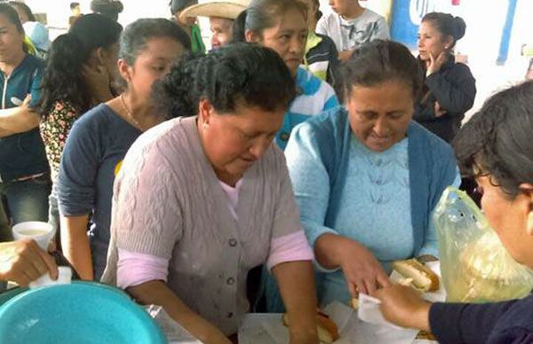 En Antorcha se fomenta convivencia familiar