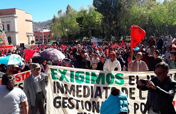 Sin respuesta a peticiones en San Agustín Tlaxiaca