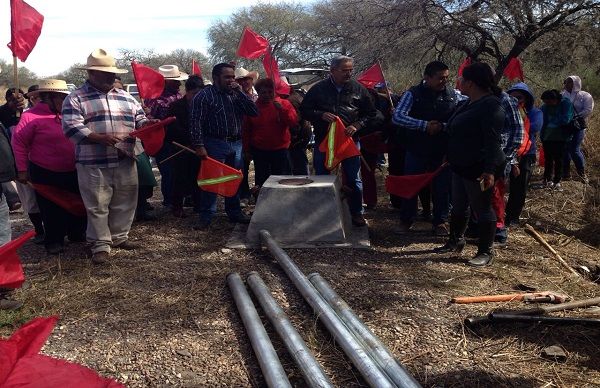 Atienden problema de abastecimiento de agua potable en Villa Hidalgo