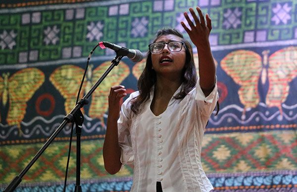 Con Poesía inicia 4to día de encuentros en Espartaqueada Cultural antorchista