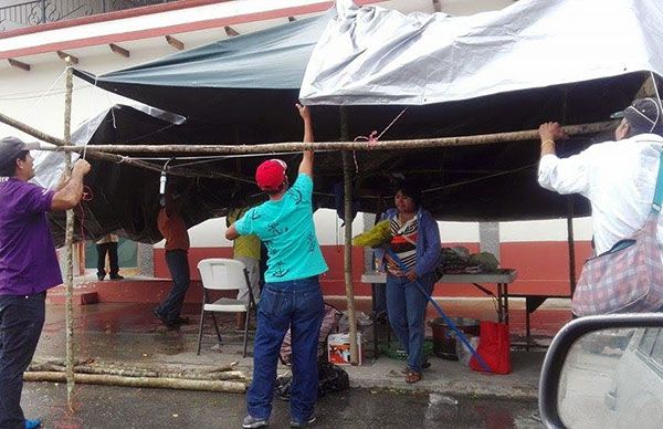   Bacalarenses cumplen seis días en plantón