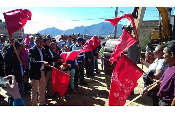 Inicia remodelacion de unidad deportiva en Ciudad Hidalgo