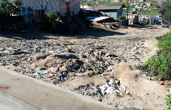  Piden al Ayuntamiento de Tijuana atender calles intransitables