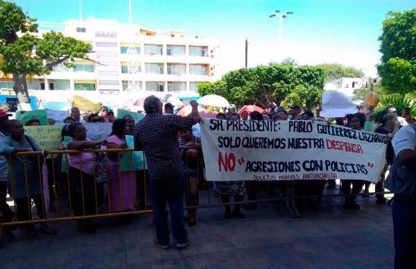 Cerrazón y discriminación por parte del alcalde de Ciudad del Carmen