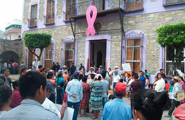 Exigirán que administración estatal cumpla compromisos