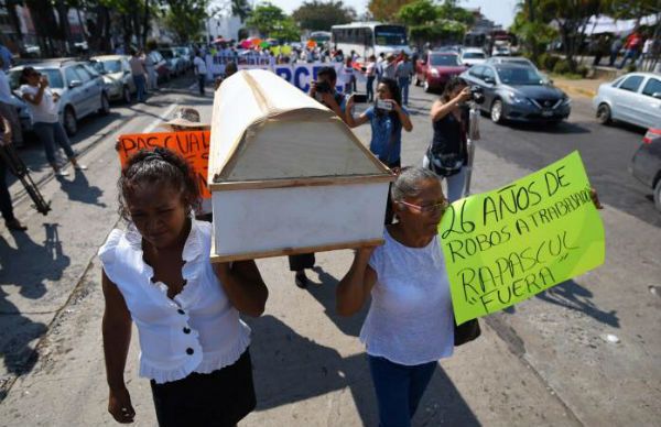 Opinión de Aquiles Córdova: Veracruz: asesinan a balazos a dos obreros de la empresa TAMSA  por defender la libertad sindical