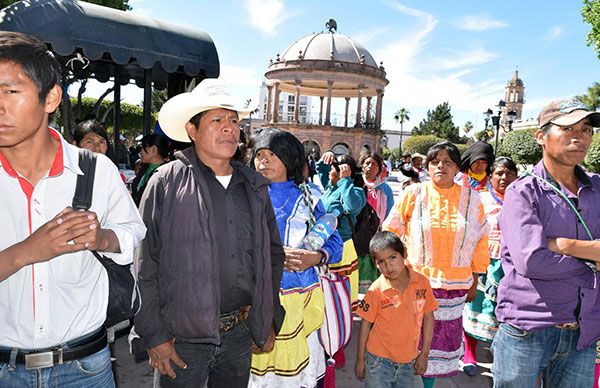   Denuncian no entrega de Prospera y corte de madera ilegal en zona indígena