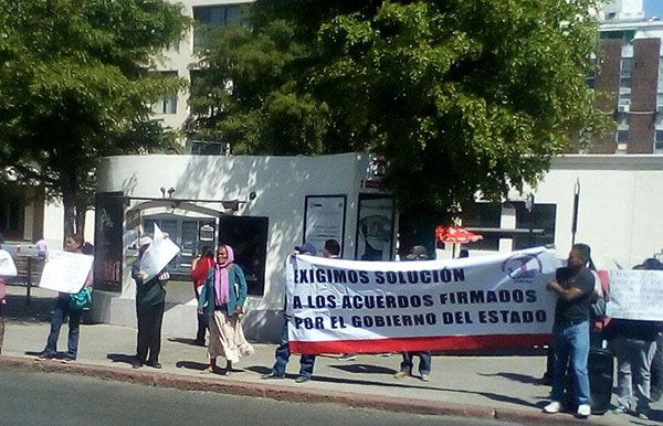 Con cadenas humanas simultáneas, sonorenses protestan en 3 ciudades en contra del gobierno de Claudia Pavlovich