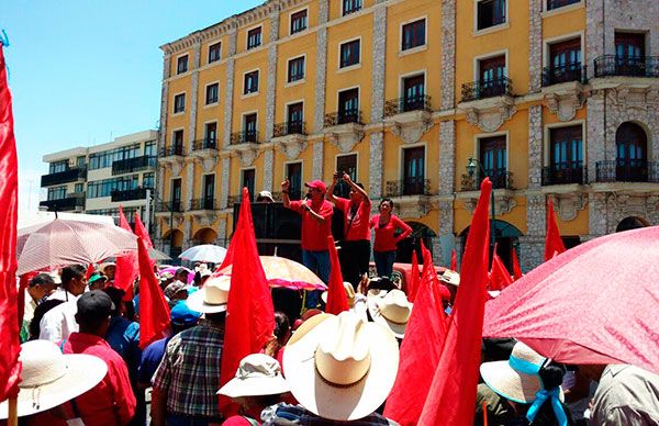 Miles de nayaritas protestan contra la insensibilidad del 