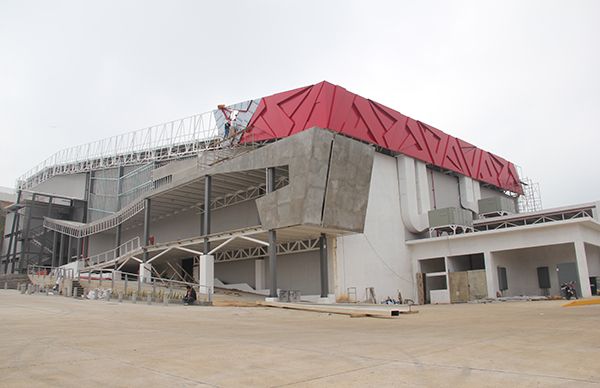 Auditorio Salvador Díaz Mirón de Xalapa en su etapa final de construcción