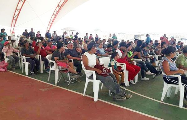   Homenajean a madres de la colonia Antorcha Popular Uno