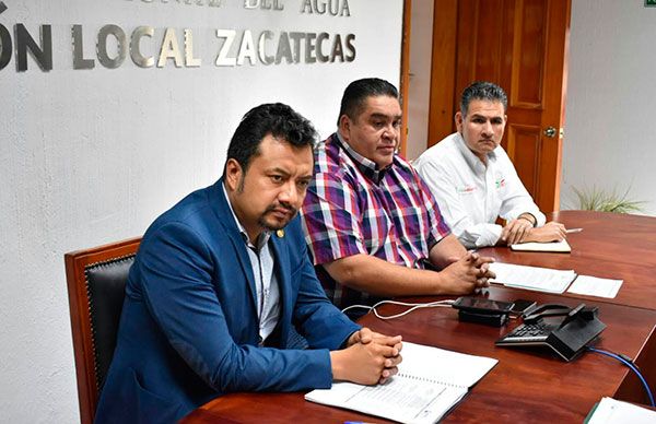  Encabeza diputado antorchista proyectos para solucionar desabasto de agua potable en Guadalupe