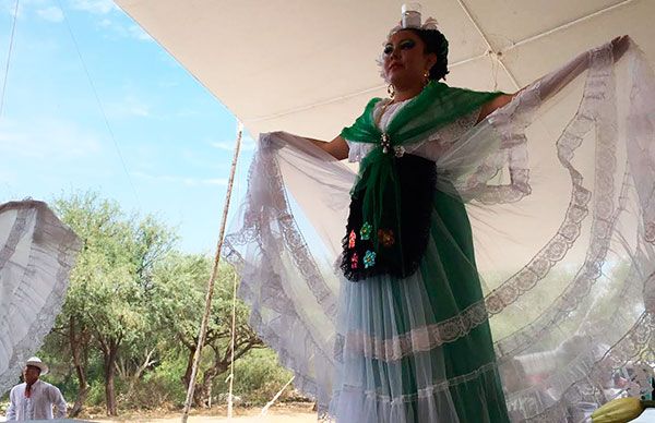 Conmemoran el V aniversario del trabajo antorchista en Alfajayucan