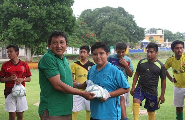 Se alistan campechanos para asistir al Torneo Nacional de Futbol