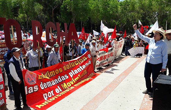 Gobierno de Hidalgo ignoró la marcha de 10 mil antorchistas