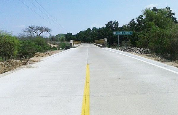 Apunto de concluir obra carretera en la Costa Norte