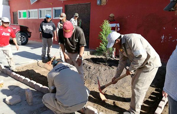  Alcaldía de Pachuca ejecuta obras en colonias antorchistas