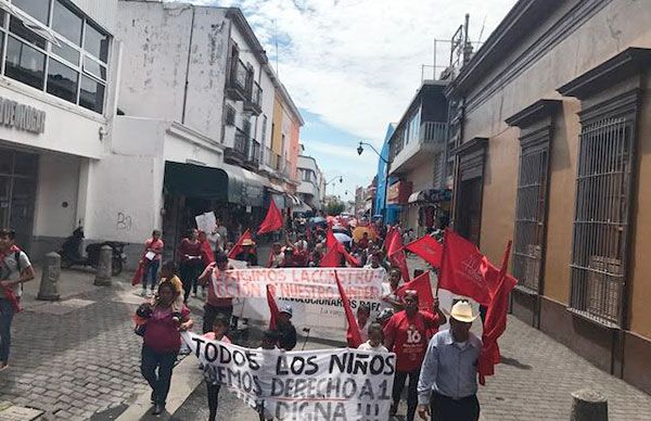 Gobierno de David Guerrero reprueba en obra y servicios